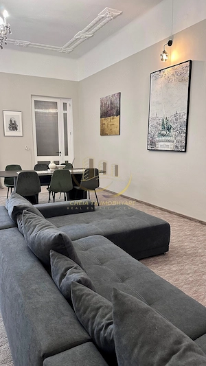 Ultracentral, Ferdinand | Studio elegant 70 mp | Tavane înalte | AC - imagine 3