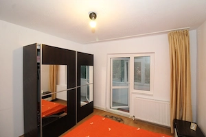 Ap. 2 cam. Bd. Lapusneanu / Str. Farului, Gaze, Parcare. Comision 0% - imagine 2
