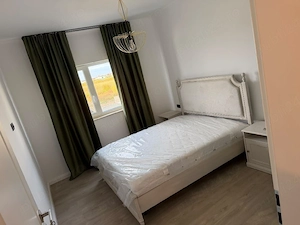 inchiriez apartament 2 camere decomandat 