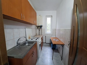Apartament cu 2 camere| etaj intermediar| centrala proprie| Complexul Studentesc - imagine 7