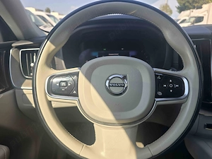 Volvo Xc-60 2023 - imagine 9