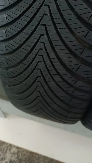 ANVELOPE 245/45/ZR18 100Y KUMHO Cp N10881 all season - imagine 2