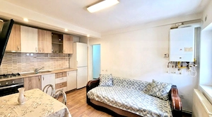 Apartament 2 camere, 38 mp, curte de 30 mp, parcare, zona Marasti