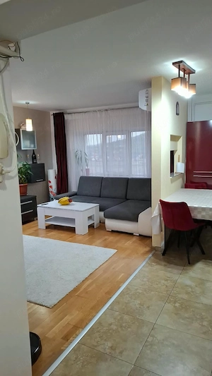 Vand apartament 4 camere - imagine 8