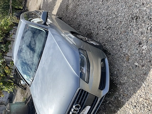 Vând Audi A4 B8 2 litri diesel 2010 - imagine 2