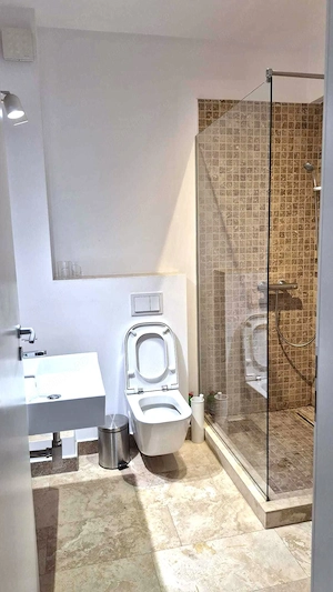 🏡 Închiriez Apartament cu 2 camere, terasă 30 mp, parcare privată, Dristor - imagine 5