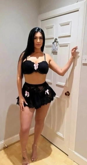 Matura experimentata sexy 35 ani programari pe WhatsApp 