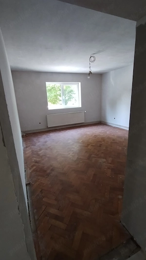 Casă de vânzare in zona centrală a Brasovului - imagine 7