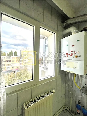 Apartament 2 camere decomandate, Republicii 74, Bacau - imagine 8