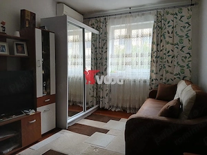 Apartament o cameră-Zona Soarelui-Centrala proprie