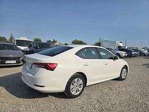 Skoda Octavia 2023 - imagine 3
