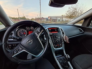 Opel Astra - imagine 4