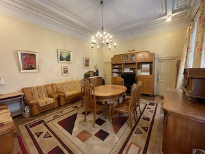 Oază de eleganță interbelică: Apartament generos de 174 mp pe Strada Pitar Moș nr. 8 - imagine 4