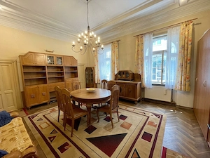 Oază de eleganță interbelică: Apartament generos de 174 mp pe Strada Pitar Moș nr. 8 - imagine 2