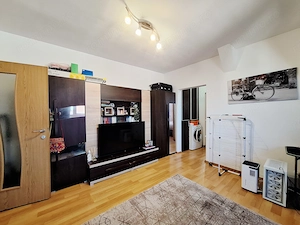 Kiriac. Locatie excelenta. 50 mp utili. Bucatarie spatioasa. - imagine 4