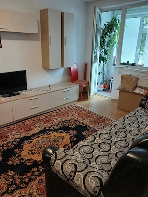 Inchiriem apartament 2 camere , Ostroveni , centrala termica , mobilat si utilat 