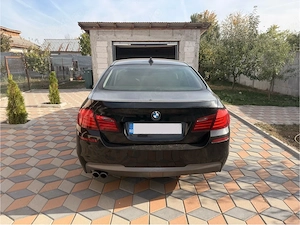 BMW Seria 5 F10   530d   - imagine 2