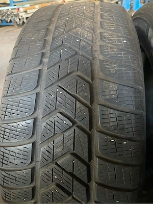 Pirelli Scorpion Iarna 235/60 R18 - imagine 5
