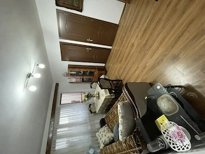 Proprietar, vând apartament cu 3 camere, centrală proprie, lângă Parcul Pădurice