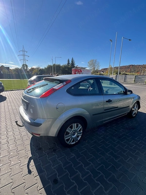Ford focus 1.6 in doua usi Inmatriculat - imagine 2