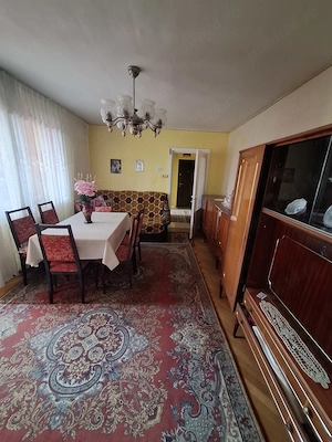 Vând apartament 2cam conf.1 semidecomandat bloc de 4etaje  zona Lunca-moroasa 