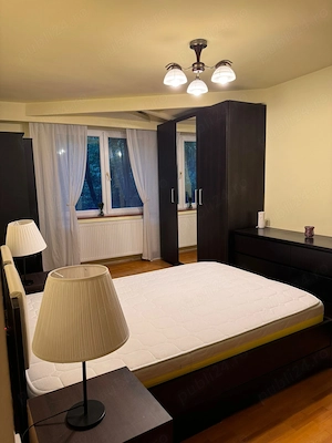 Inchiriez apartament 3 camere Teiul Doamnei - imagine 4