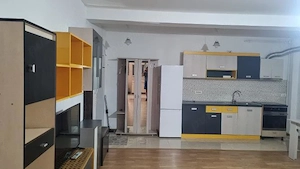 Proprietar inchiriez ap. 2 cam. la intrare in Giroc langa Esso