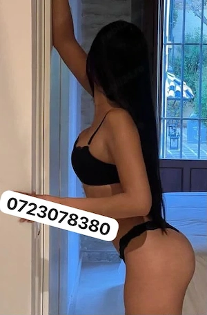 Buna eu sunt o brunetă focoasă de 20 ani cu forme frumoase ! Vă aștept la mine 
