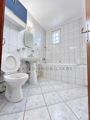 2 camere - Tiglina 1 - Etaj 4 - 53 000 Euro NEGOCIABIL (vizioneaza si propune o oferta)