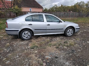 skoda octavia - imagine 2
