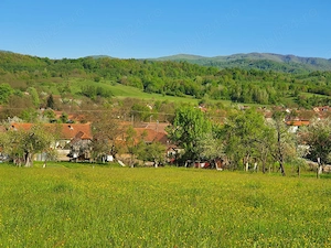 Proprietar, vând teren intravilan construibil 3040 mp în Românești (Tomești) 