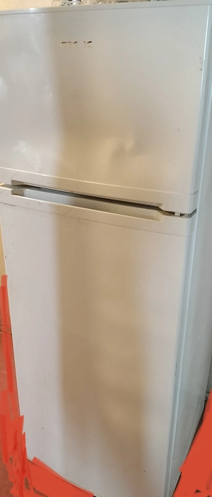 Frigider Arctic vând 