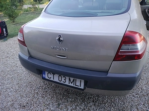  Vând Renault Megane II Sedan-2008,1.6 benzină, cutie manuală, 110500 km, 3.000  negociabil - imagine 8