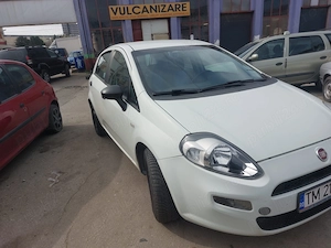 Fiat Punto 2012 1.2 diesel , alb  - imagine 2