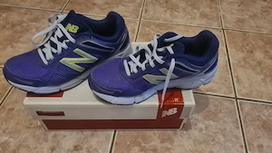 Adidași dama New Balance