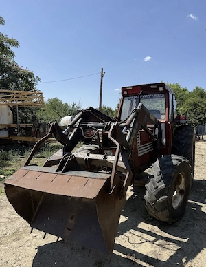 Vând Tractor Fiat 780 cu încărcător frontal  - imagine 3