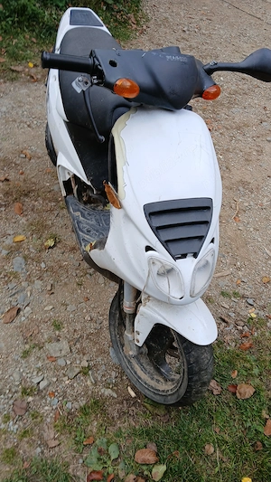 Vand scuter motocoasa druzba la la fier viechi 3000 de lei   - imagine 2