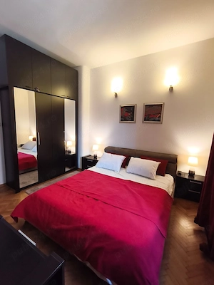 Apartament cu 1 dormitor, ultracentral, în clădire Art Deco interbelică - imagine 3