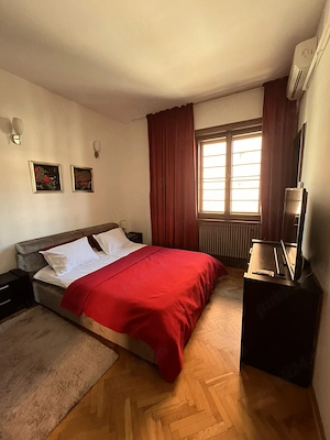 Apartament cu 1 dormitor, ultracentral, în clădire Art Deco interbelică - imagine 4