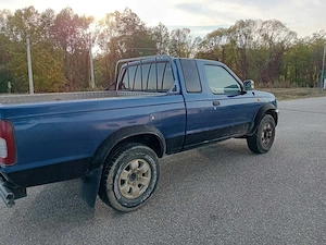 Vand Nissan Navara 4x4 2,5 Diesel 131 Cai An 2002 - imagine 3