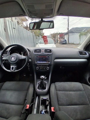 inchiriez vw golf 6,1.4 tsi,500 lei saptamana+500 lei garantie