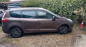 Renault Grand Scenic - imagine 4
