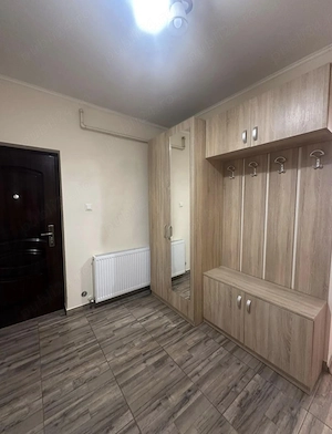 Închiriez apt central  - imagine 10