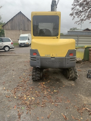 Miniexcavator Volvo ec35