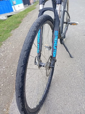 Dau la schimb bicicleta Riverside 500 pe 3 iedute sau 2 mieluțe  - imagine 3