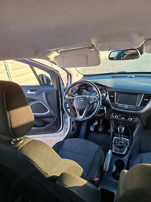 Opel crosland 1.2 Benzină - imagine 4