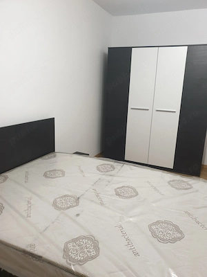 Apartament semidecomandat  - imagine 2