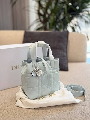 Christian Dior geantă de damă, piele naturală