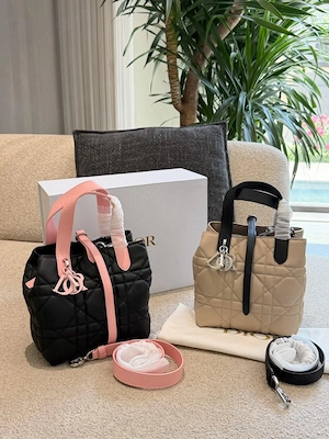   Christian Dior geantă de damă, piele naturală