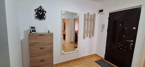 Inchiriez apartament 2 camere  Calarasi4